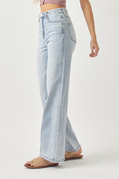 High Rise Wide Leg Jeans (Light Wash)