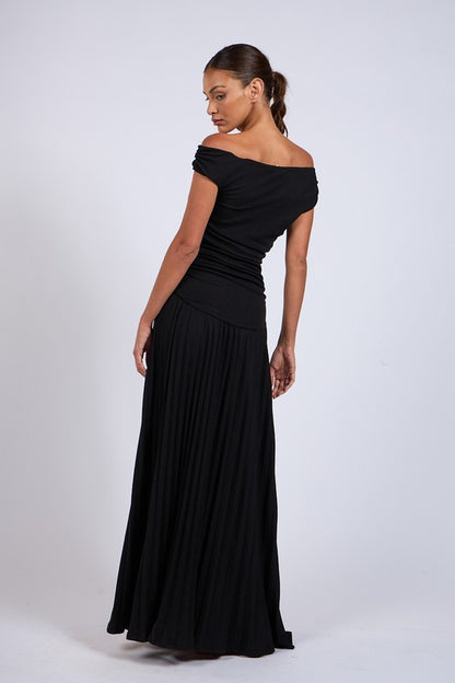 Black One Shoulder Pleated Maxi Dress