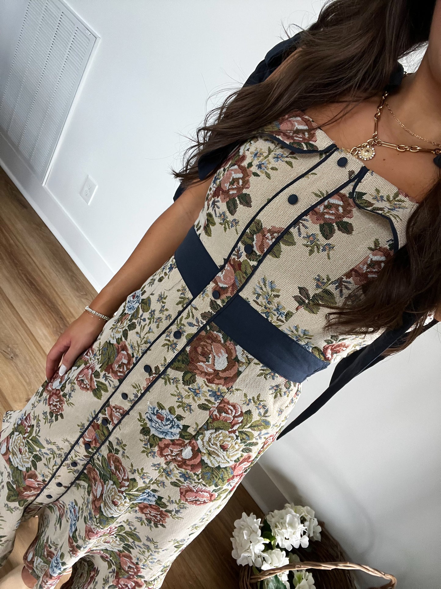 Tapestry Shoulder Tie Midi Dress