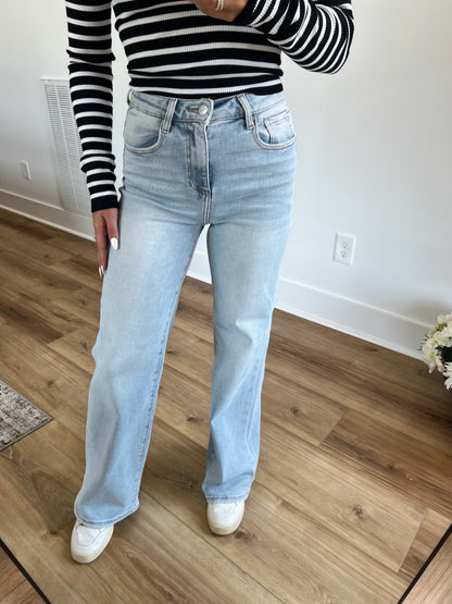 High Rise Wide Leg Jeans (Light Wash)